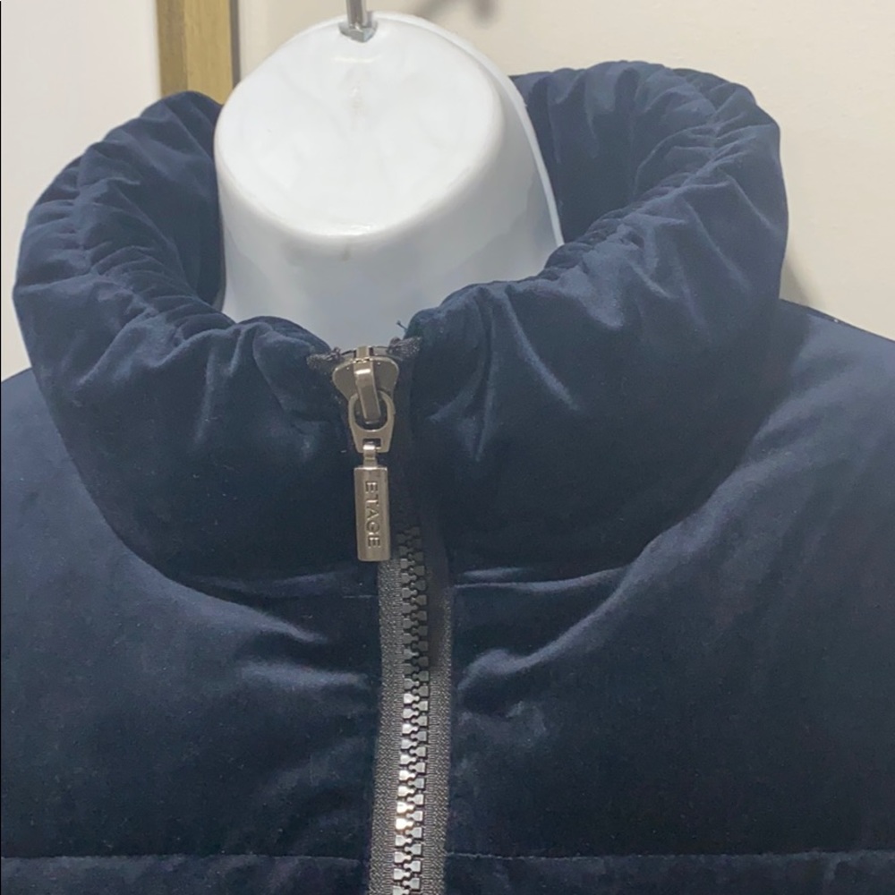 Velvet Jacket - Picture 3 of 12
